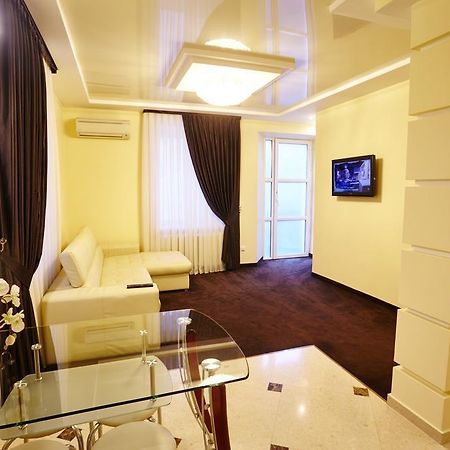 Ultra Central Park Apartments Kischinau Exterior foto