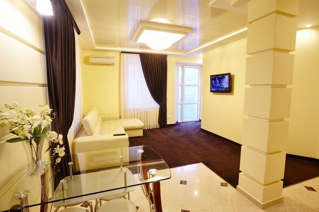 Ultra Central Park Apartments Kischinau Exterior foto